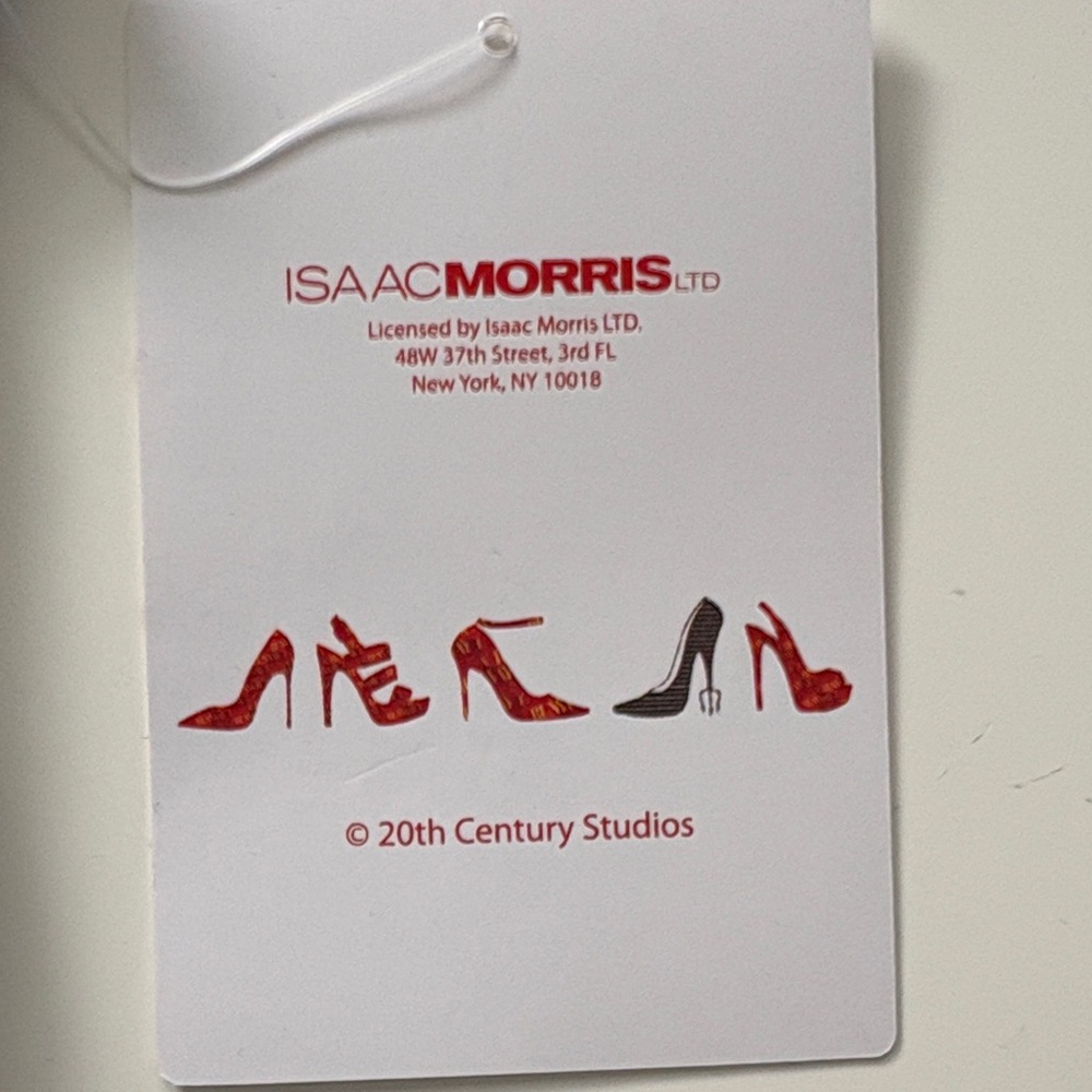 NWT Women's The Devil wears Prada Black  Ribbed Tank Small 20th Century Studios - Picture 3 of 5